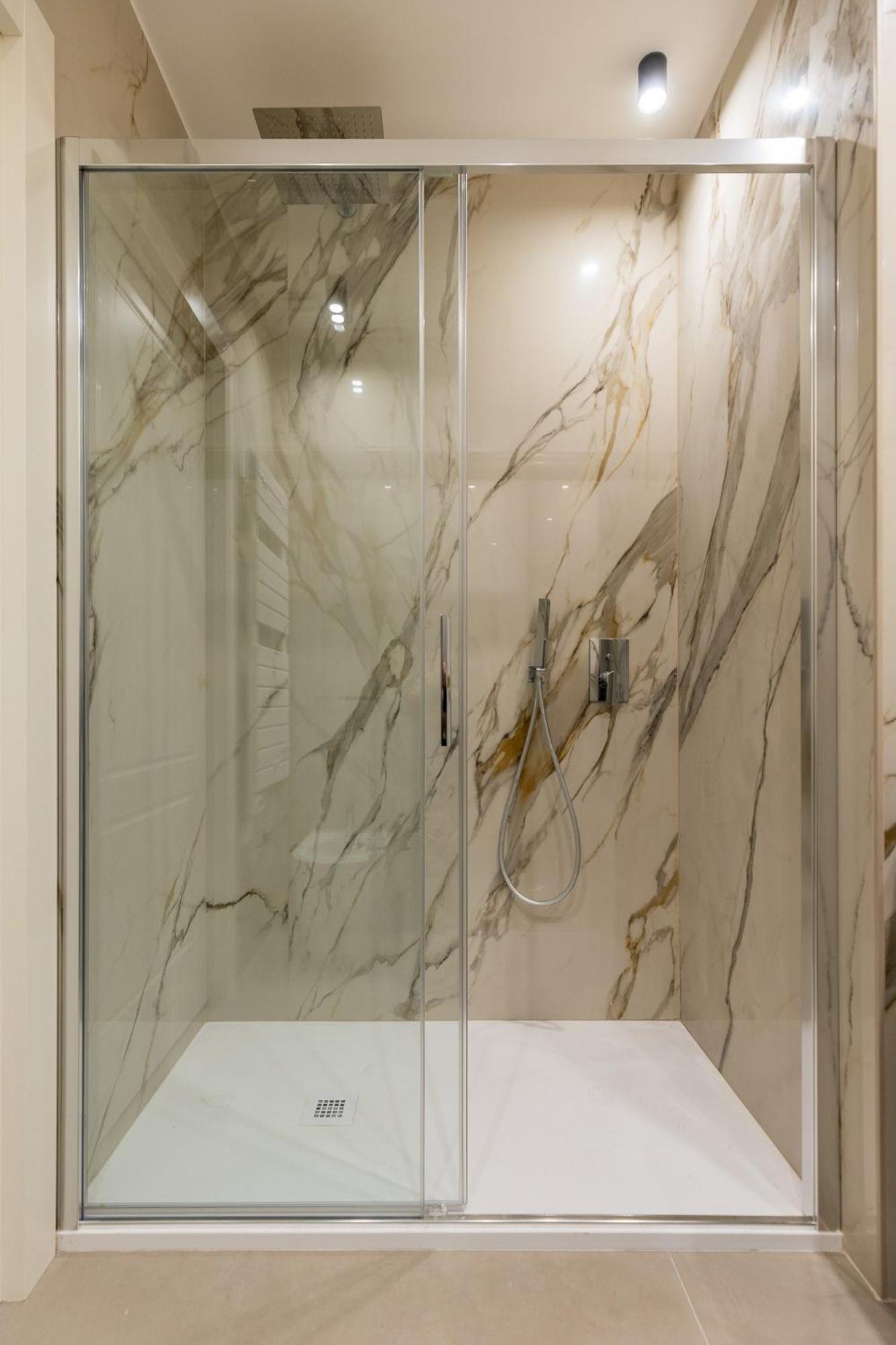 San Martino - Luxury Apartments By Design Club Collection Bologna Esterno foto
